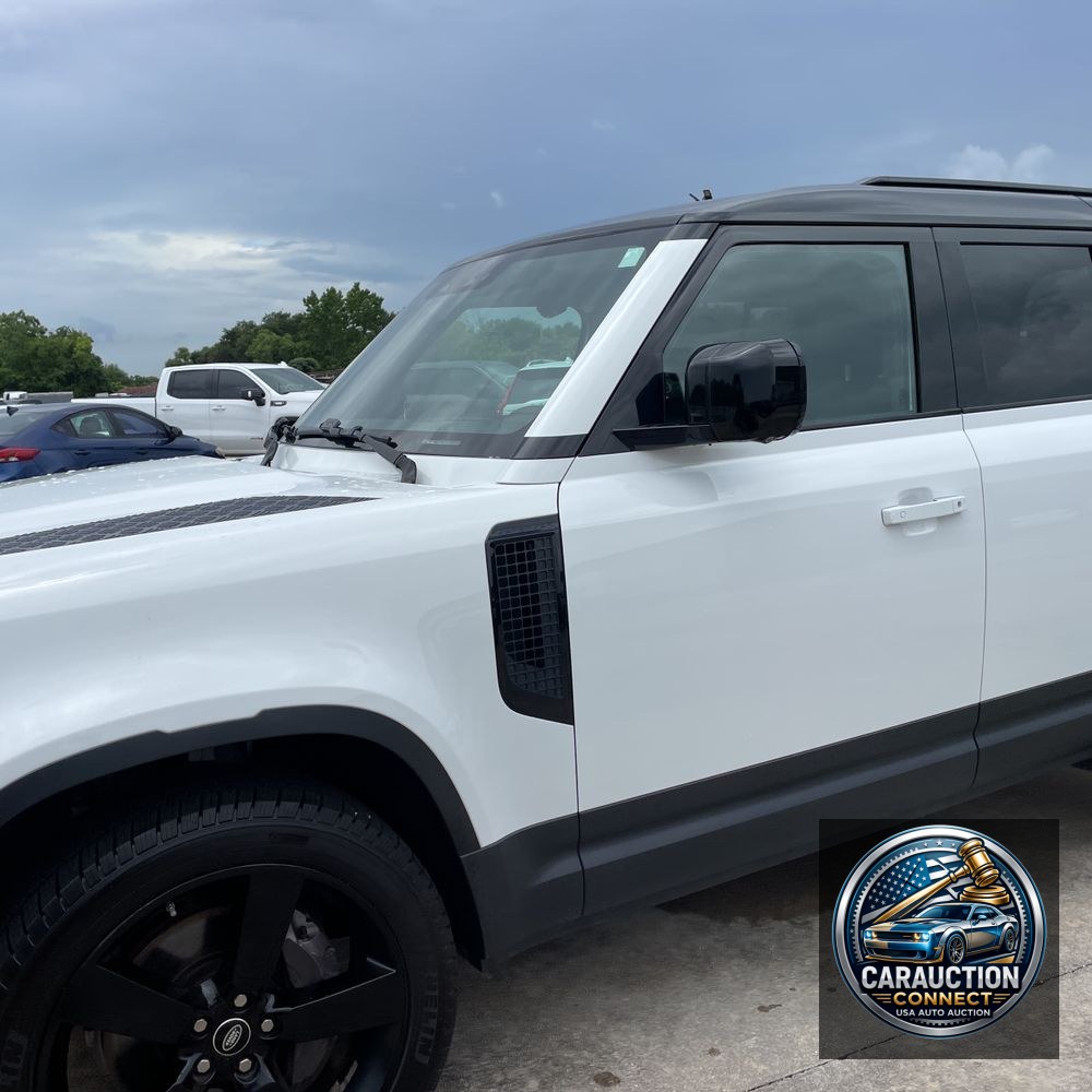 2021 Land Rover Defender 110 SE
