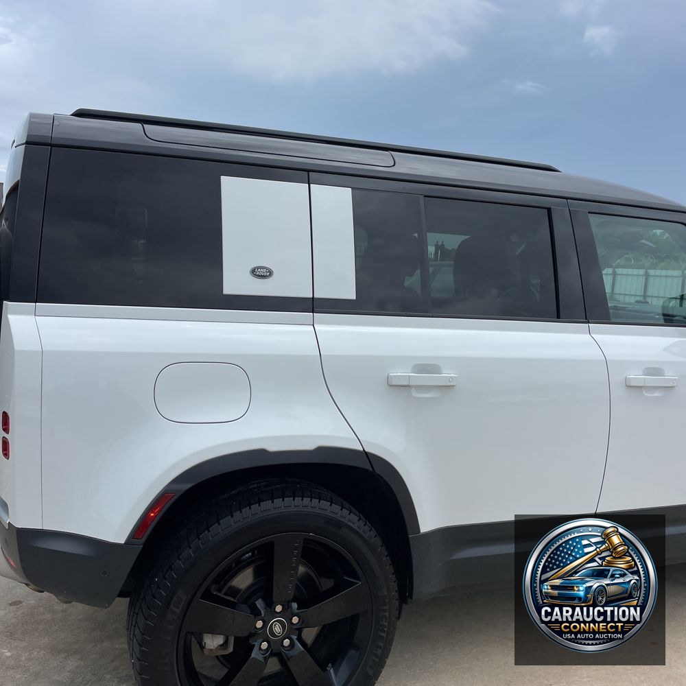 2021 Land Rover Defender 110 SE