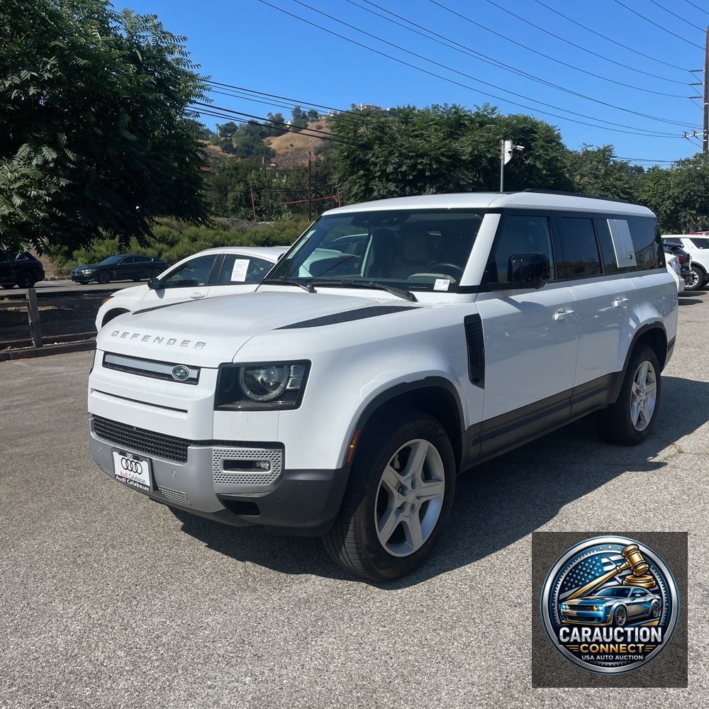 2023 Land Rover Defender 130 SE