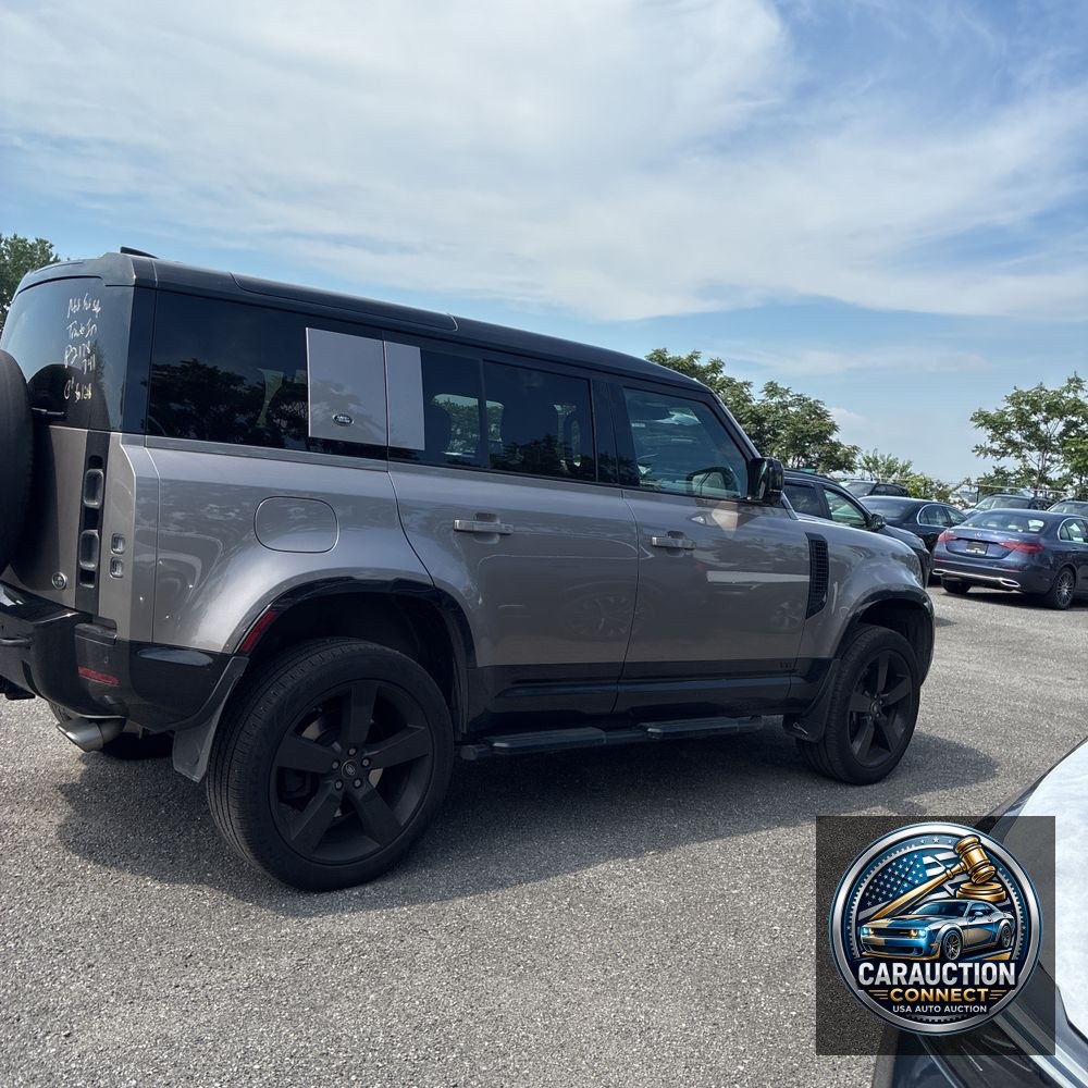 2023 Land Rover Defender 110 V8