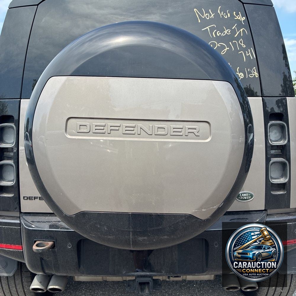 2023 Land Rover Defender 110 V8