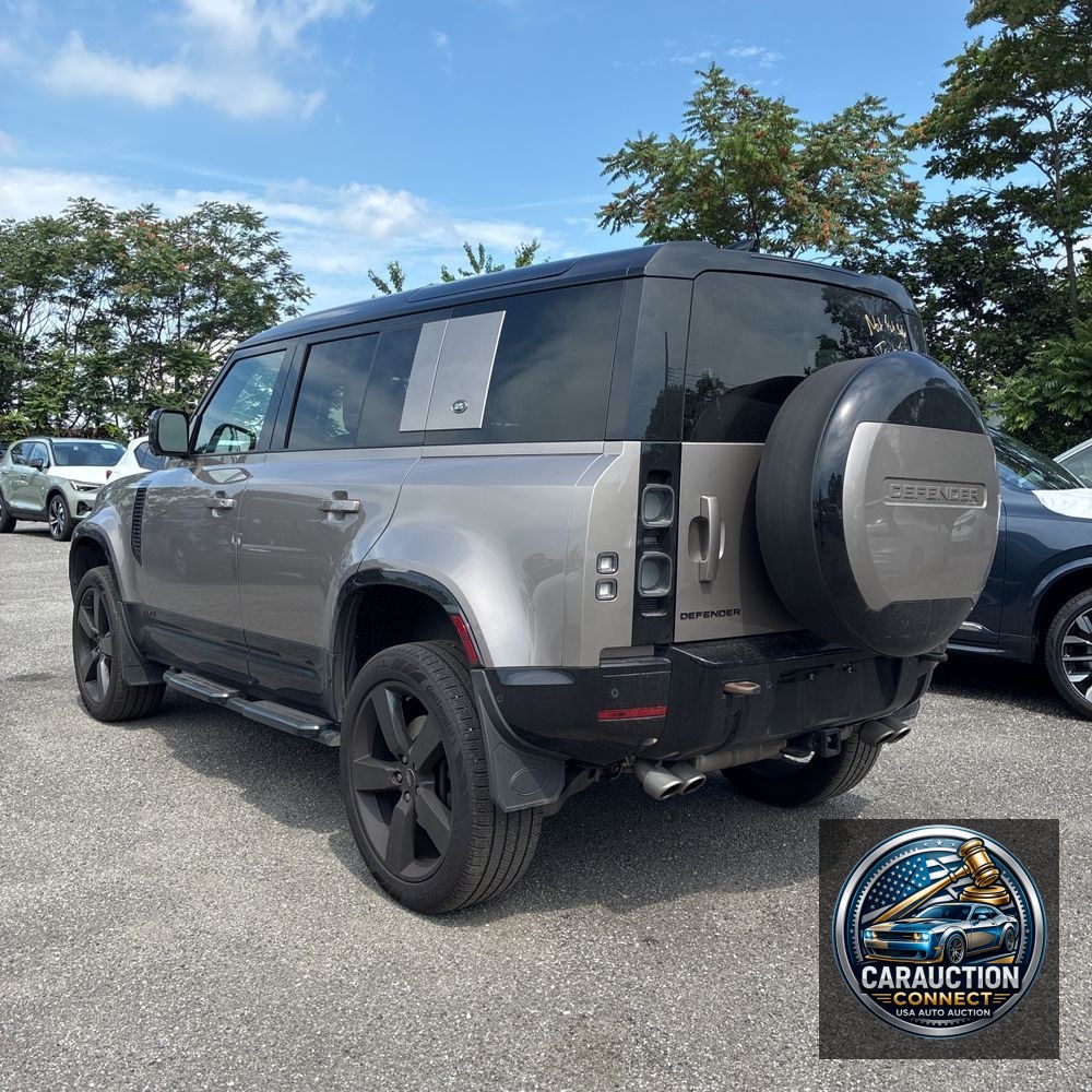 2023 Land Rover Defender 110 V8