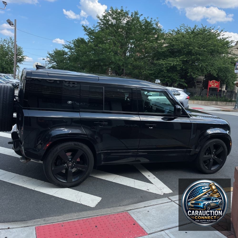2023 Land Rover Defender 110 V8
