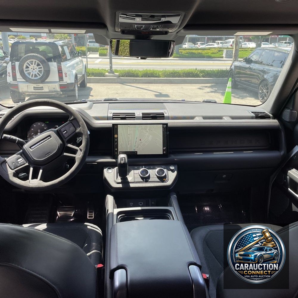 2023 Land Rover Defender 110 V8