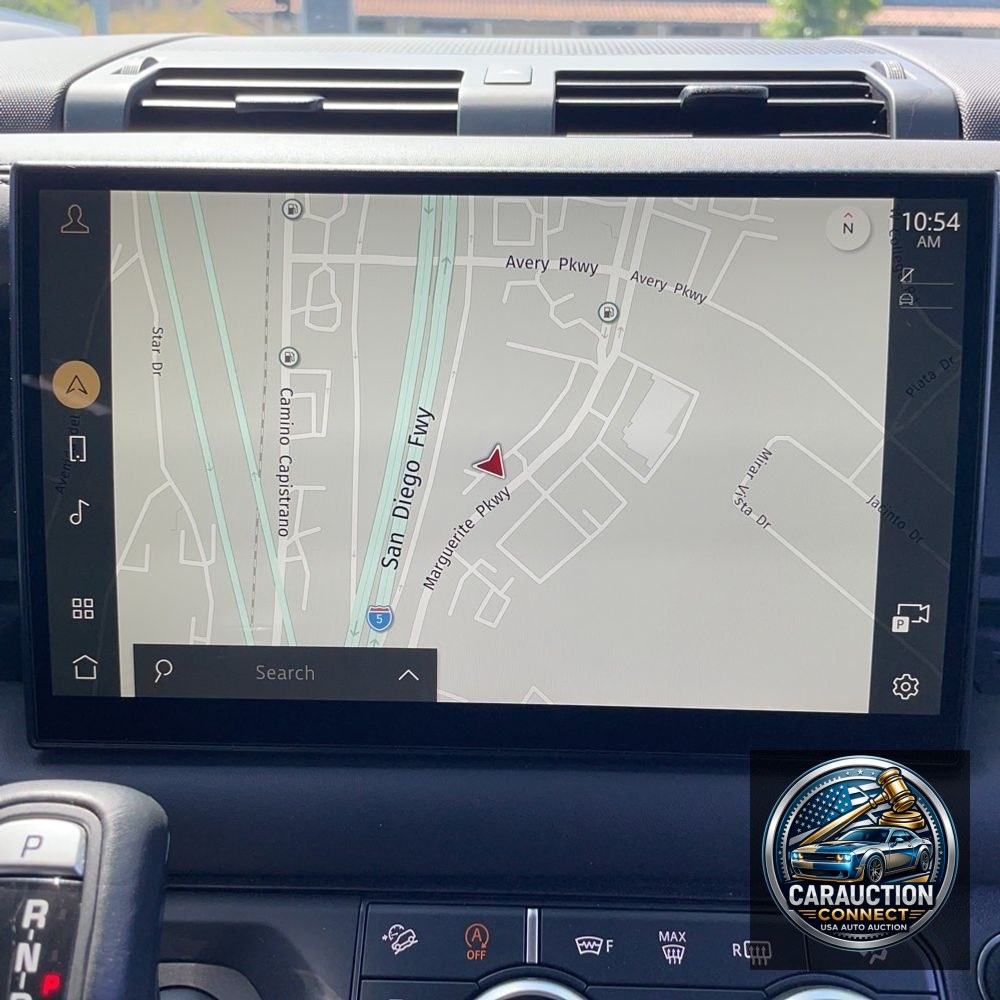 2023 Land Rover Defender 110 V8