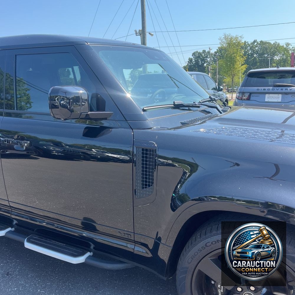 2023 Land Rover Defender 110 V8