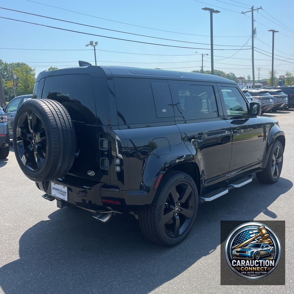 2023 Land Rover Defender 110 V8
