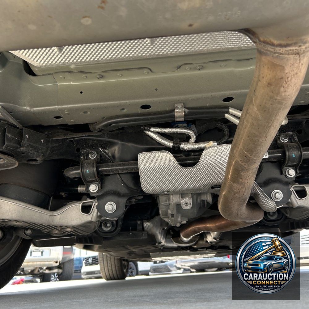 2024 Land Rover Defender 130 P400 Outbound