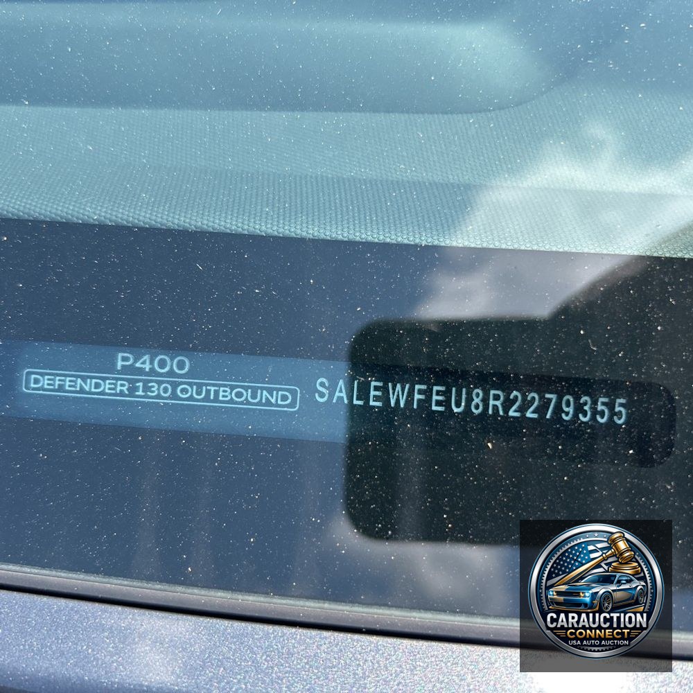 2024 Land Rover Defender 130 P400 Outbound