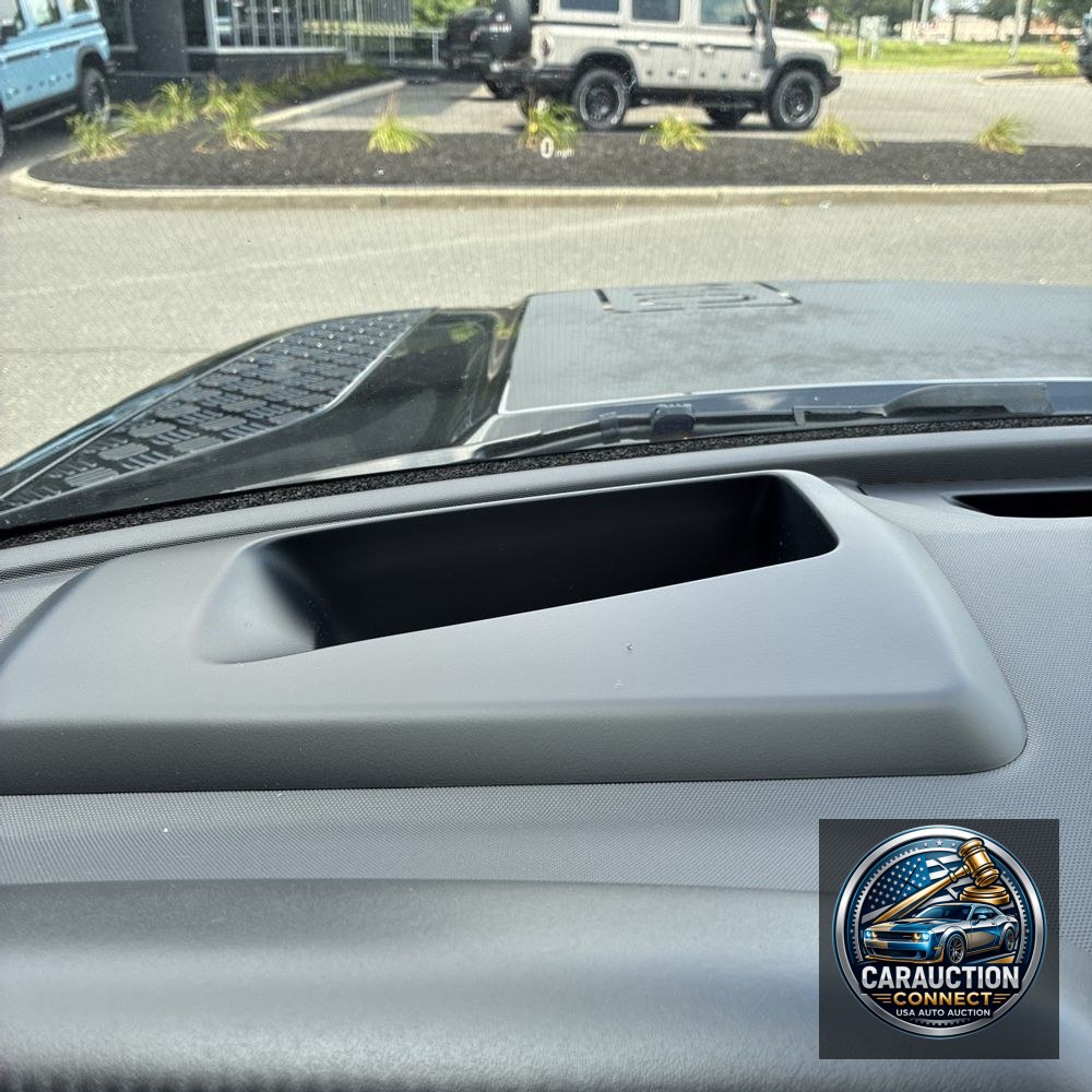 2023 Land Rover Defender 110 X