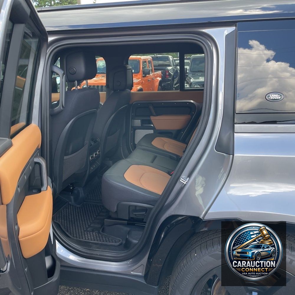 2024 Land Rover Defender 130 P400 X