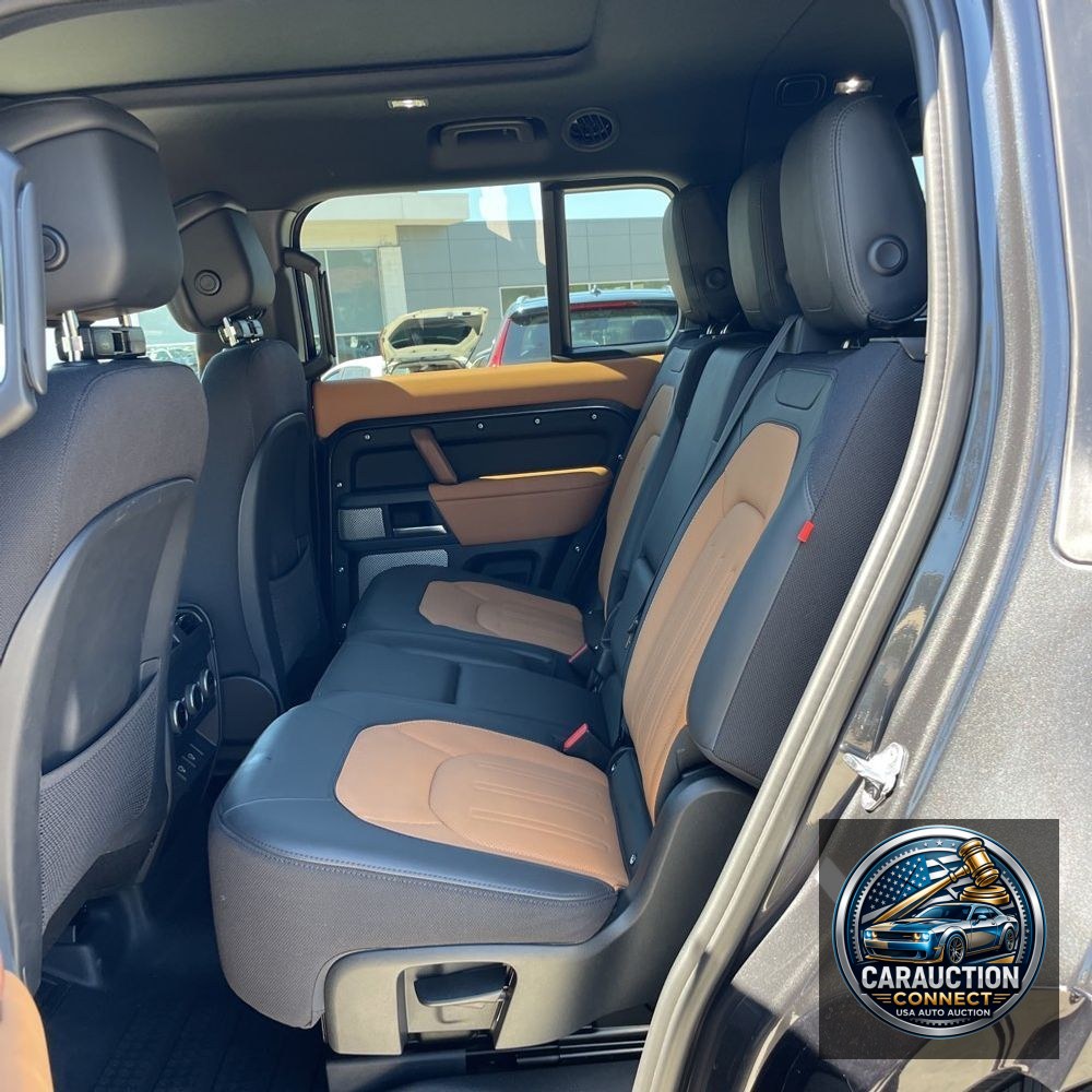 2024 Land Rover Defender 130 P400 X