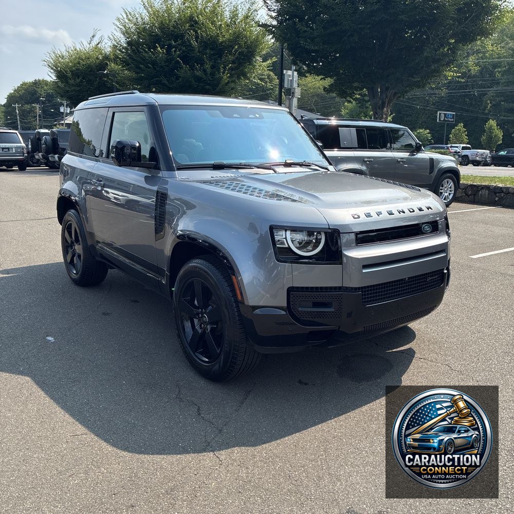 2022 Land Rover Defender 90 X-Dynamic S
