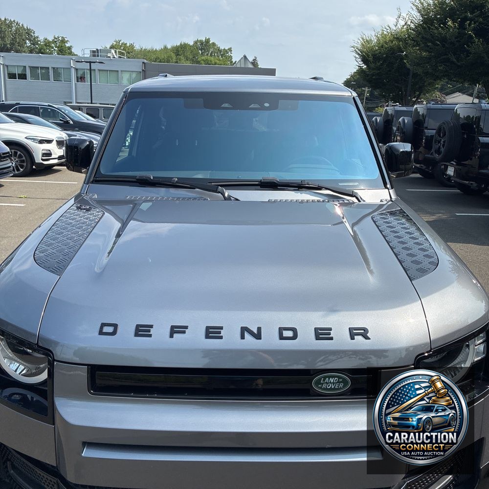2022 Land Rover Defender 90 X-Dynamic S