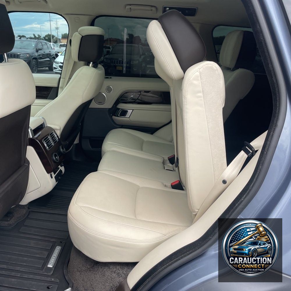 2021 Land Rover Range Rover P525 HSE Westminster Edition