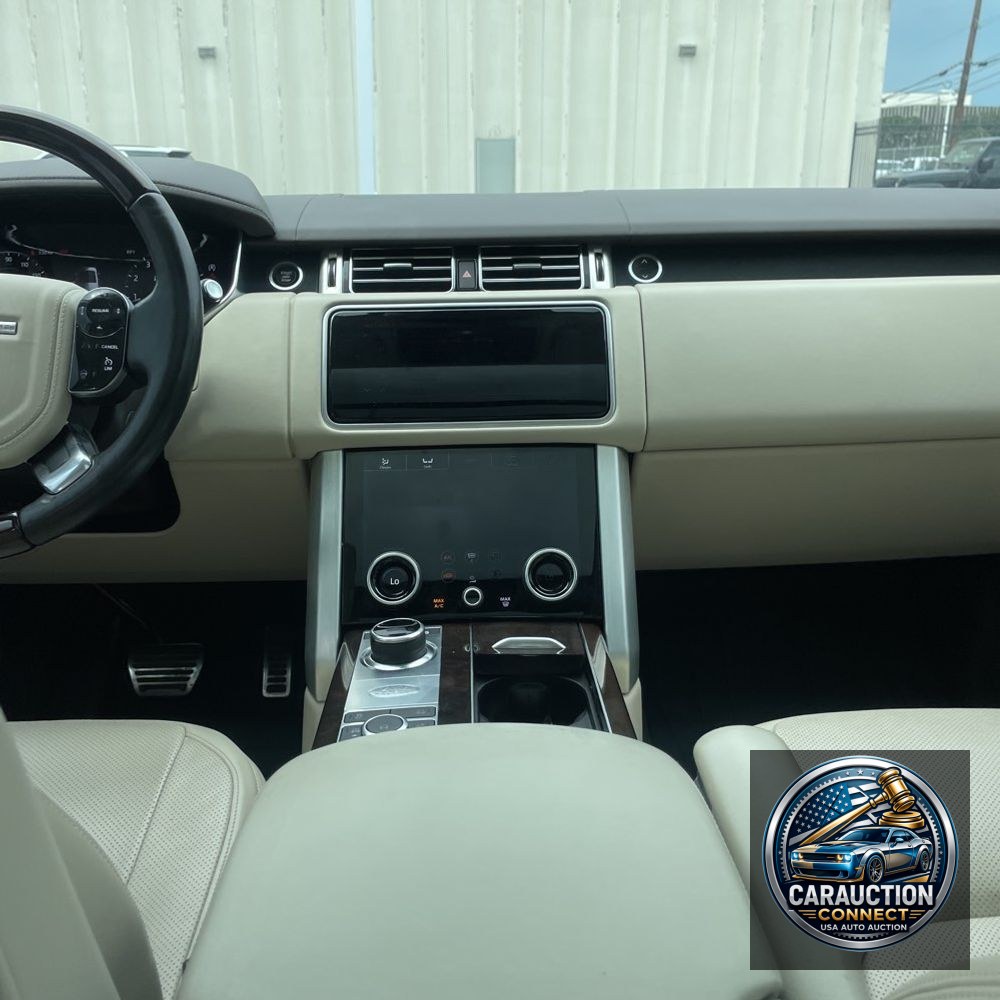 2021 Land Rover Range Rover P525 HSE Westminster Edition