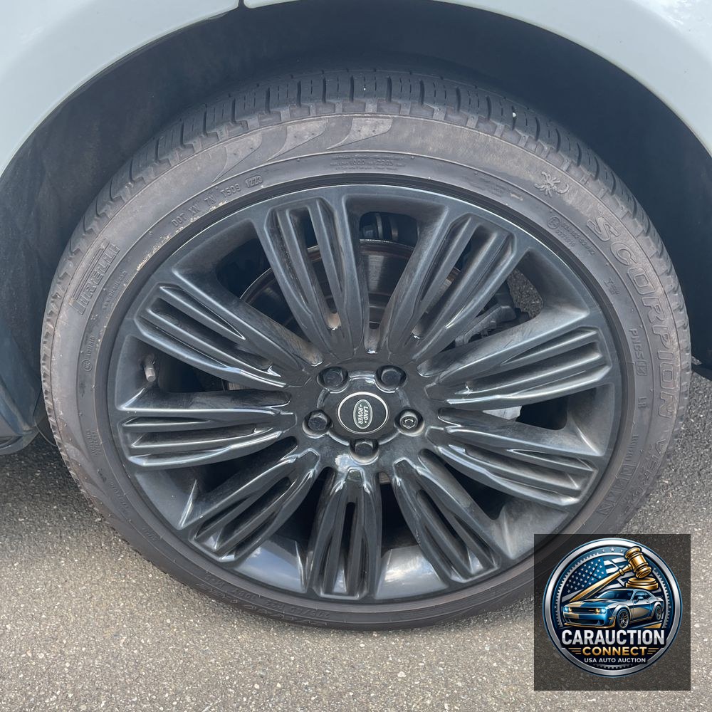 2022 Land Rover Range Rover P525 HSE Westminster Edition