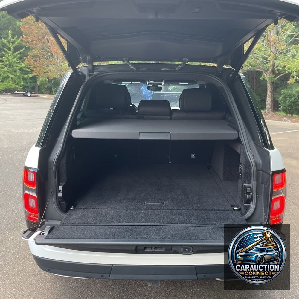 2022 Land Rover Range Rover P525 HSE Westminster Edition