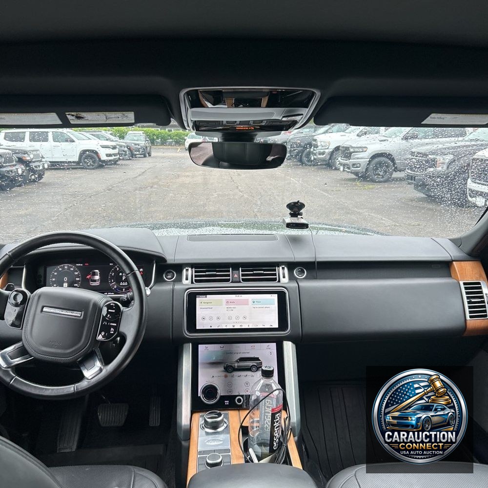 2020 Land Rover Range Rover P525 HSE