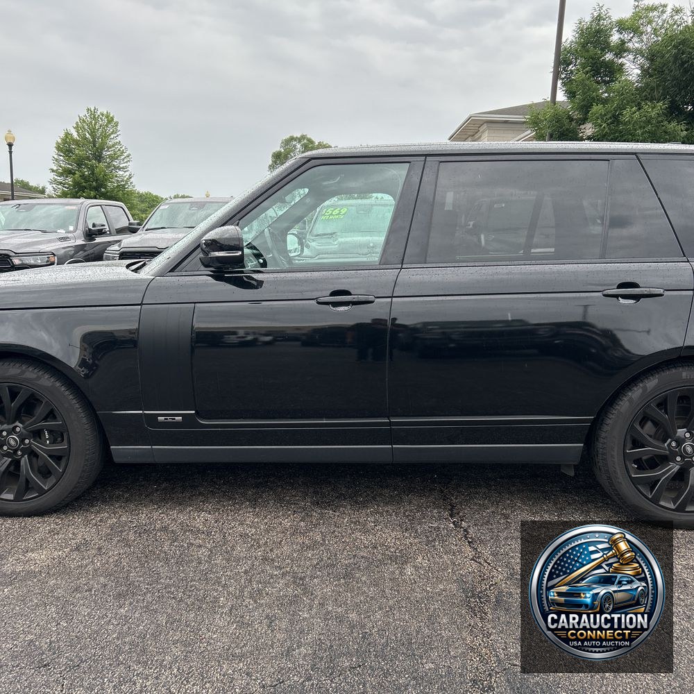 2020 Land Rover Range Rover P525 HSE