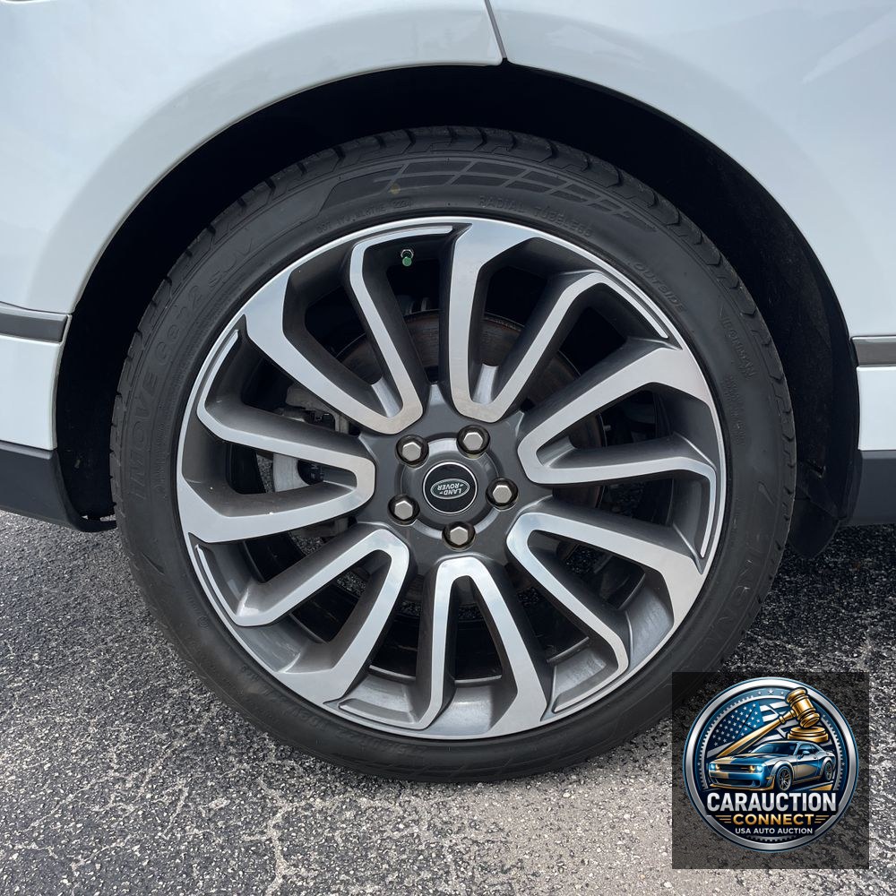 2021 Land Rover Range Rover P525 Autobiography