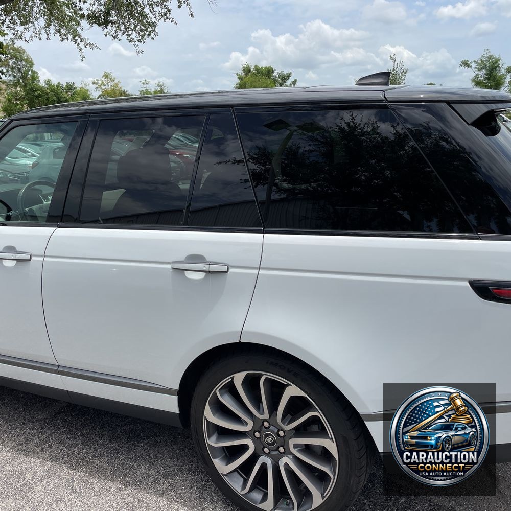 2021 Land Rover Range Rover P525 Autobiography