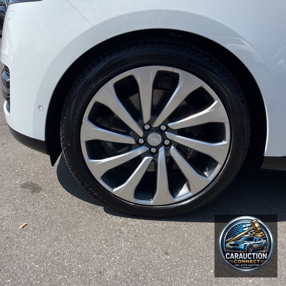 2023 Land Rover Range Rover P530 Autobiography LWB