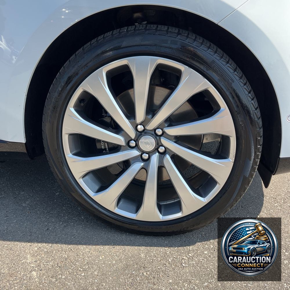 2023 Land Rover Range Rover P530 Autobiography LWB