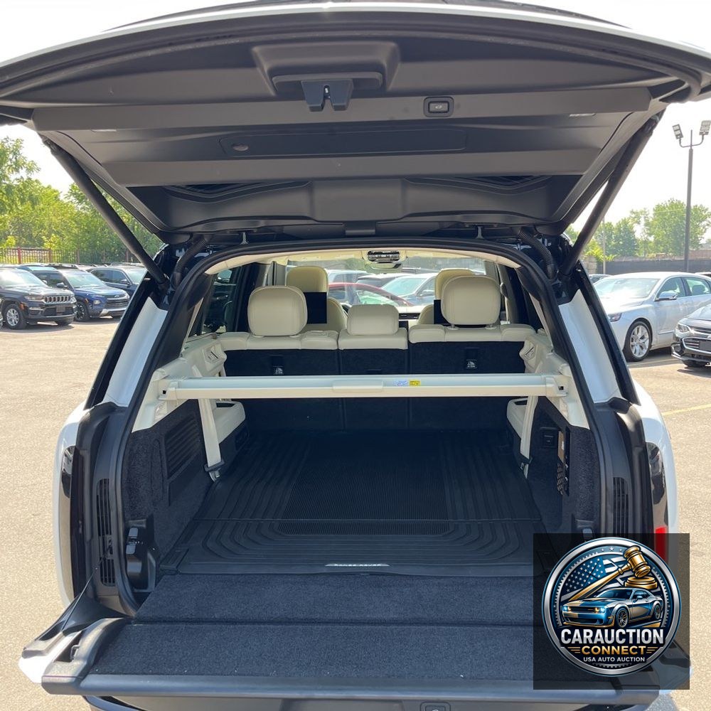 2023 Land Rover Range Rover P530 Autobiography LWB
