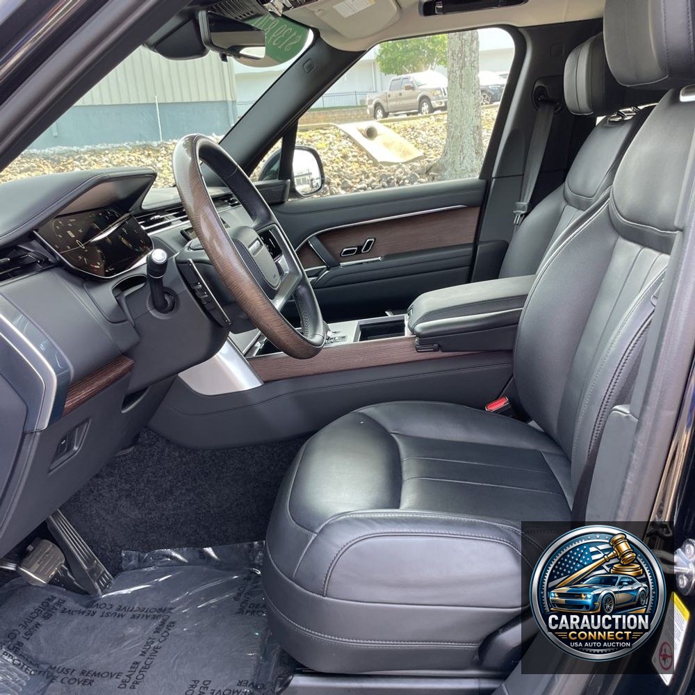2024 Land Rover Range Rover P530 Autobiography LWB