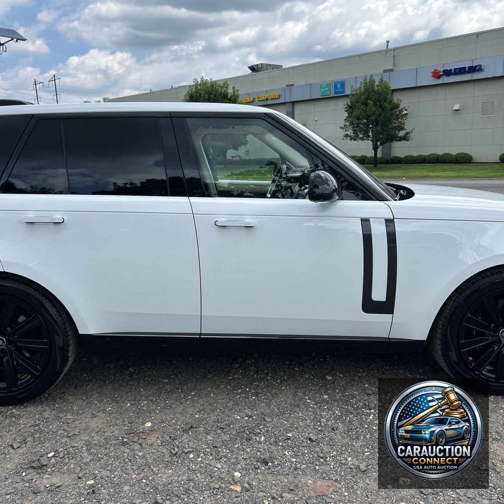 2023 Land Rover Range Rover P530 SE