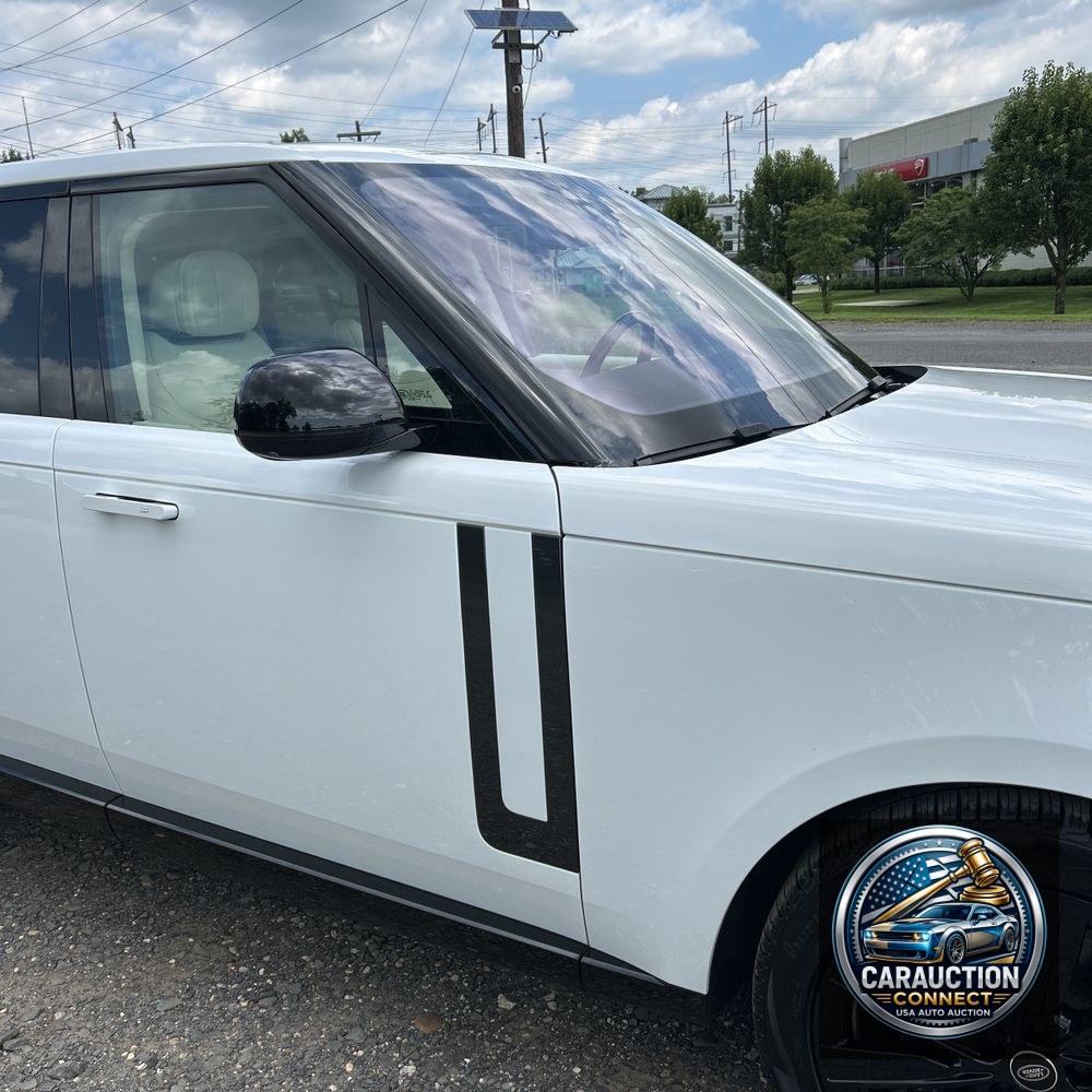 2023 Land Rover Range Rover P530 SE