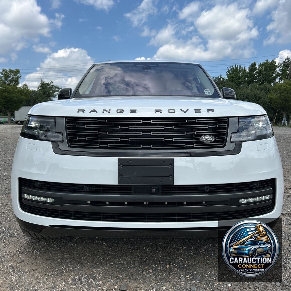 2023 Land Rover Range Rover P530 SE