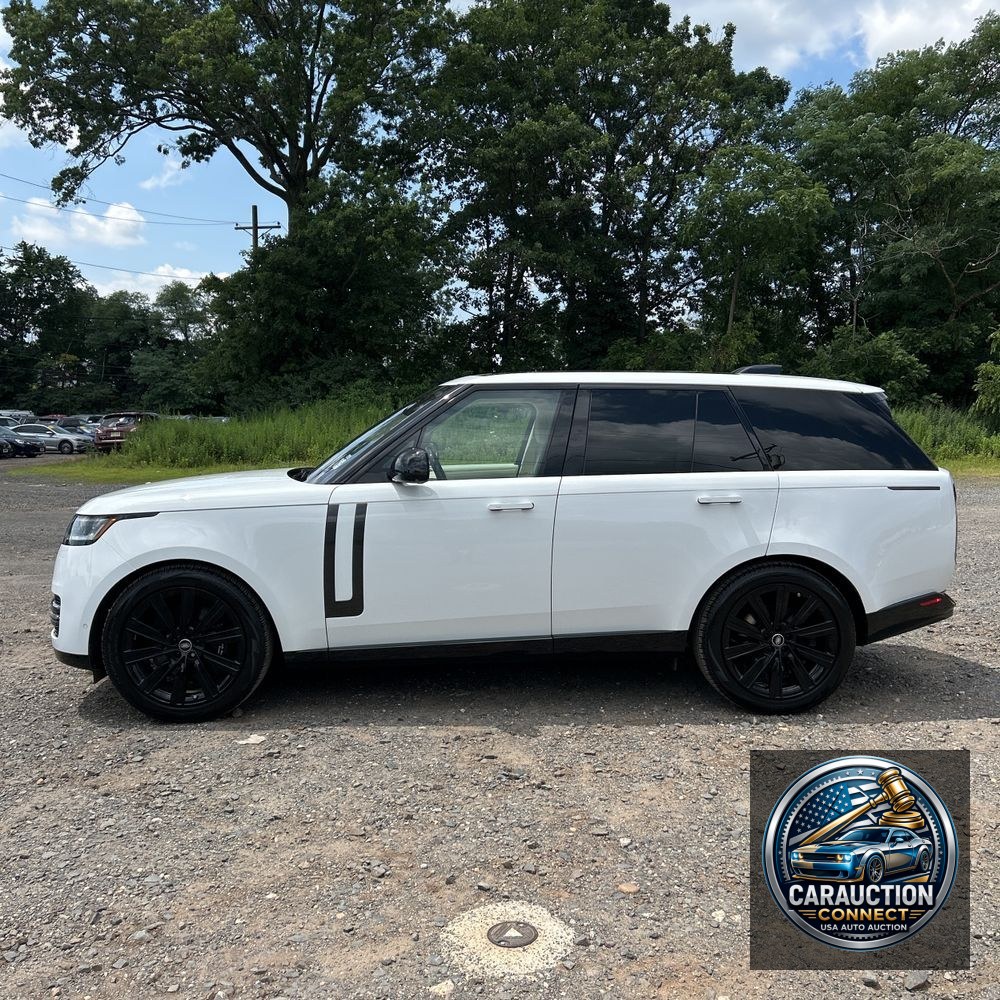 2023 Land Rover Range Rover P530 SE
