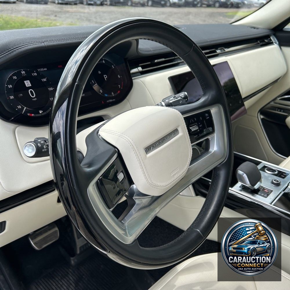 2023 Land Rover Range Rover P530 SE