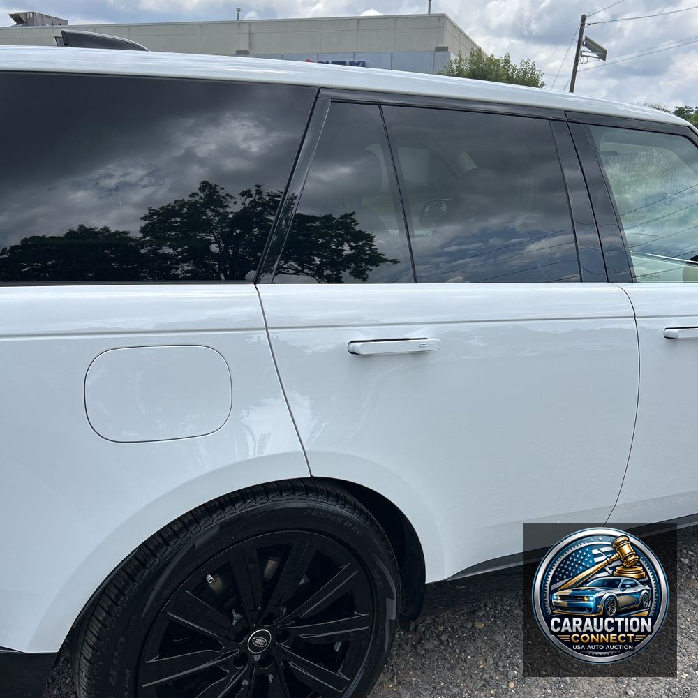 2023 Land Rover Range Rover P530 SE