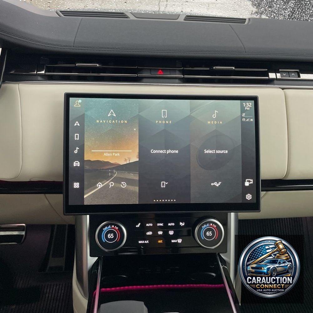 2023 Land Rover Range Rover P530 SE