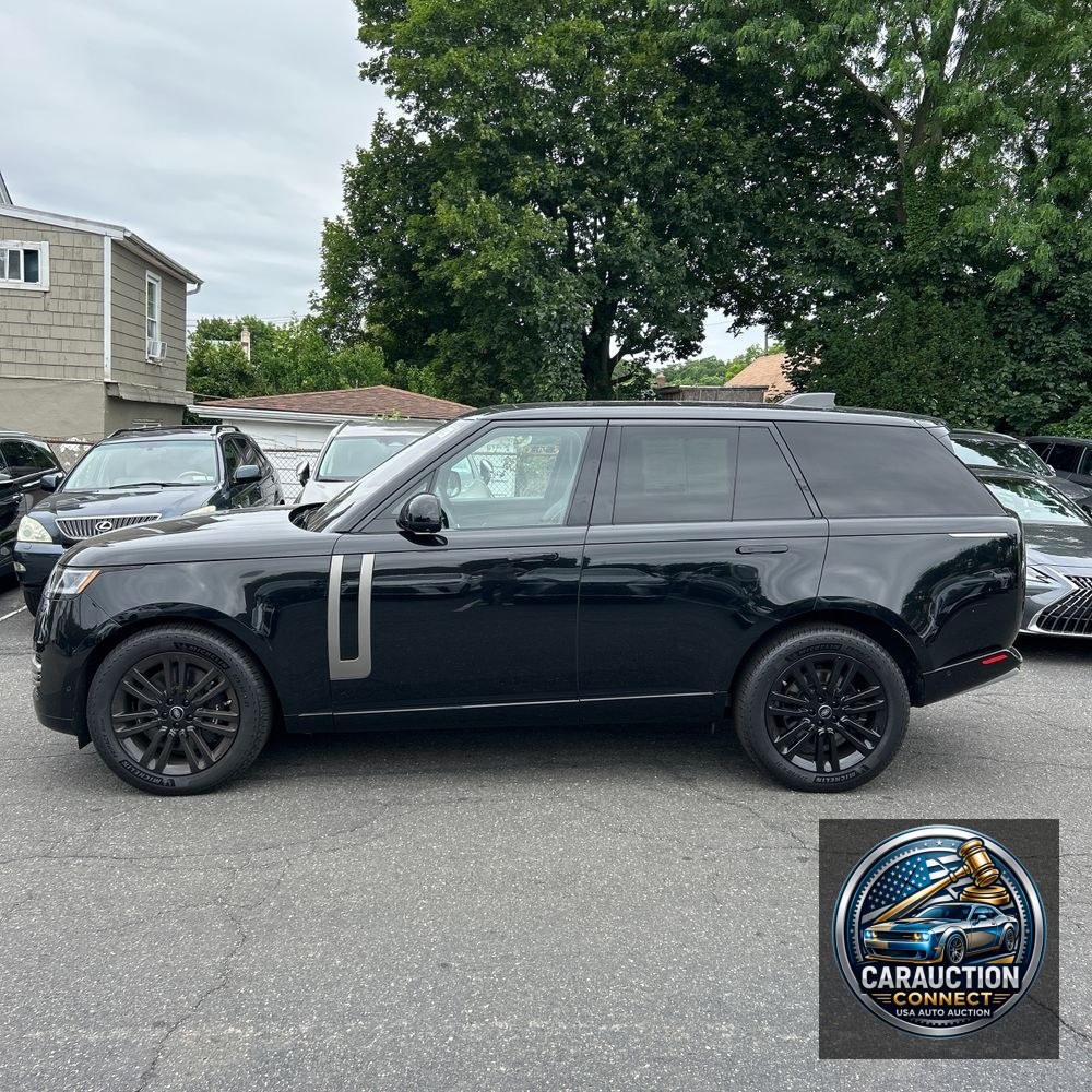 2023 Land Rover Range Rover P530 SE