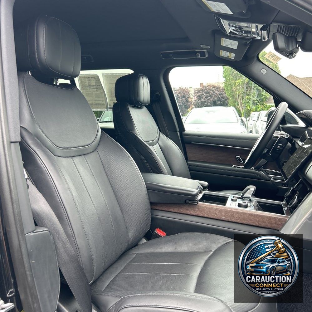 2023 Land Rover Range Rover P530 SE