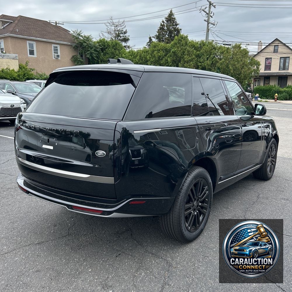 2023 Land Rover Range Rover P530 SE