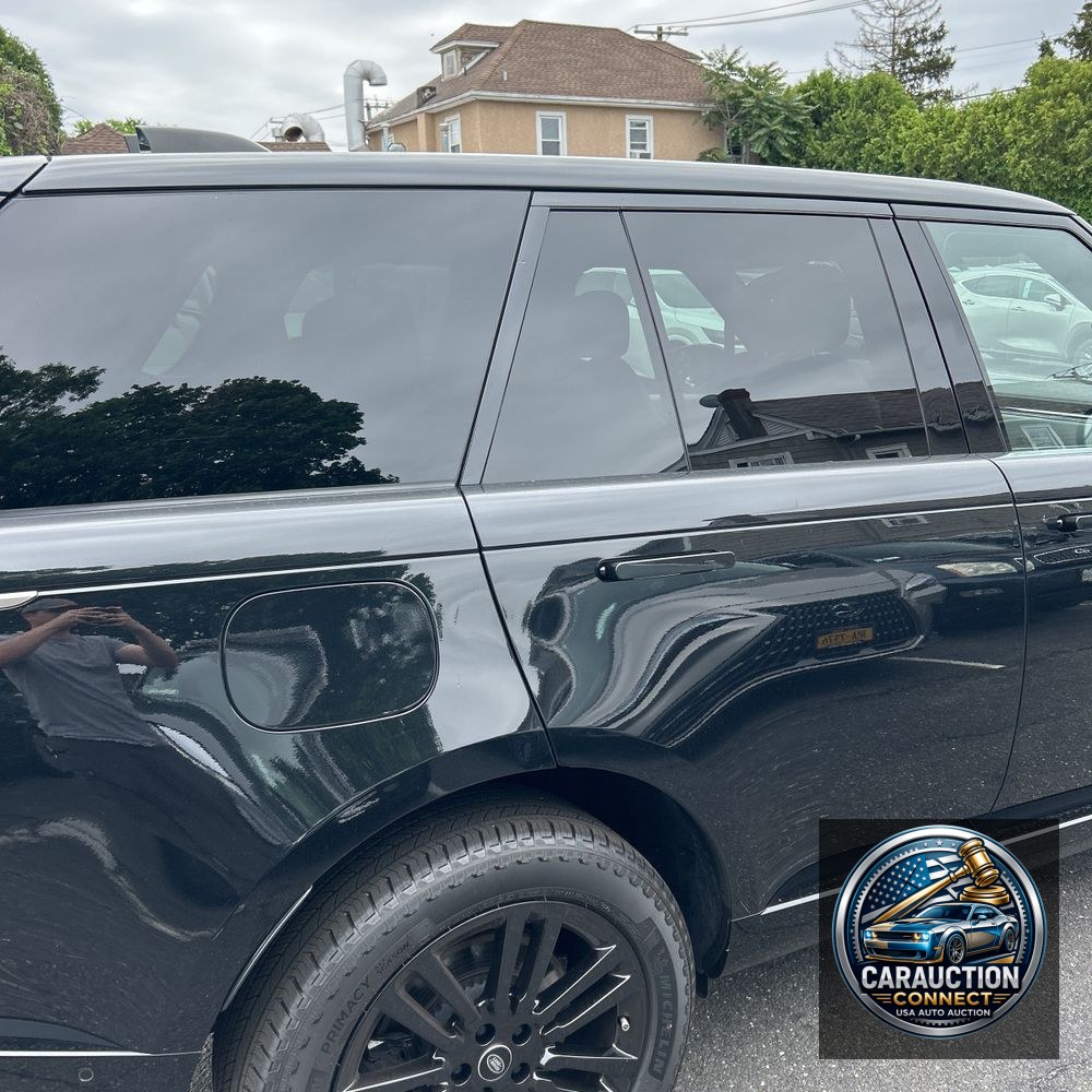 2023 Land Rover Range Rover P530 SE