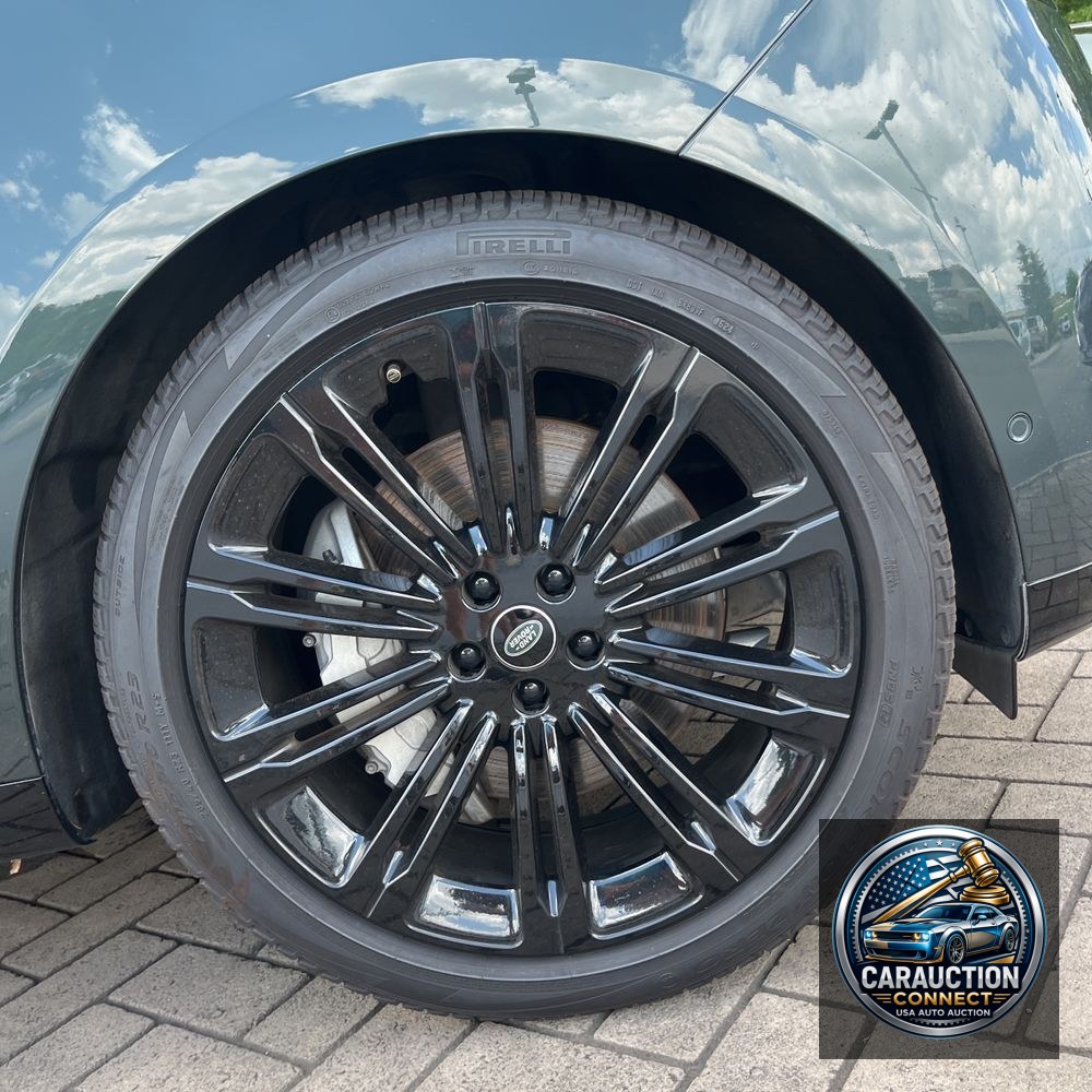 2023 Land Rover Range Rover P530 SE