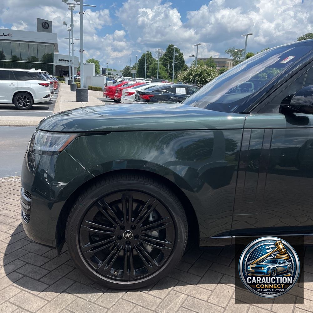 2023 Land Rover Range Rover P530 SE
