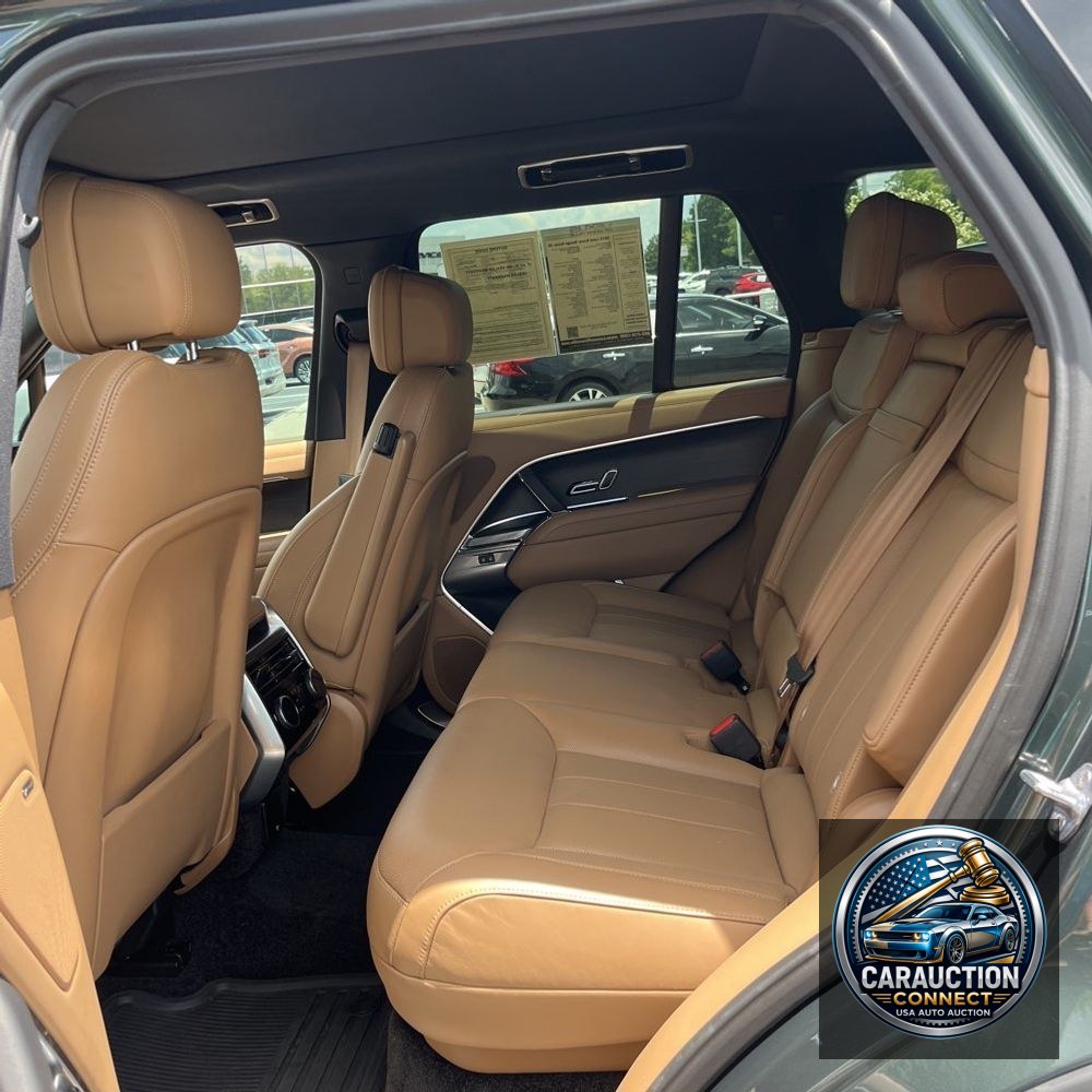 2023 Land Rover Range Rover P530 SE