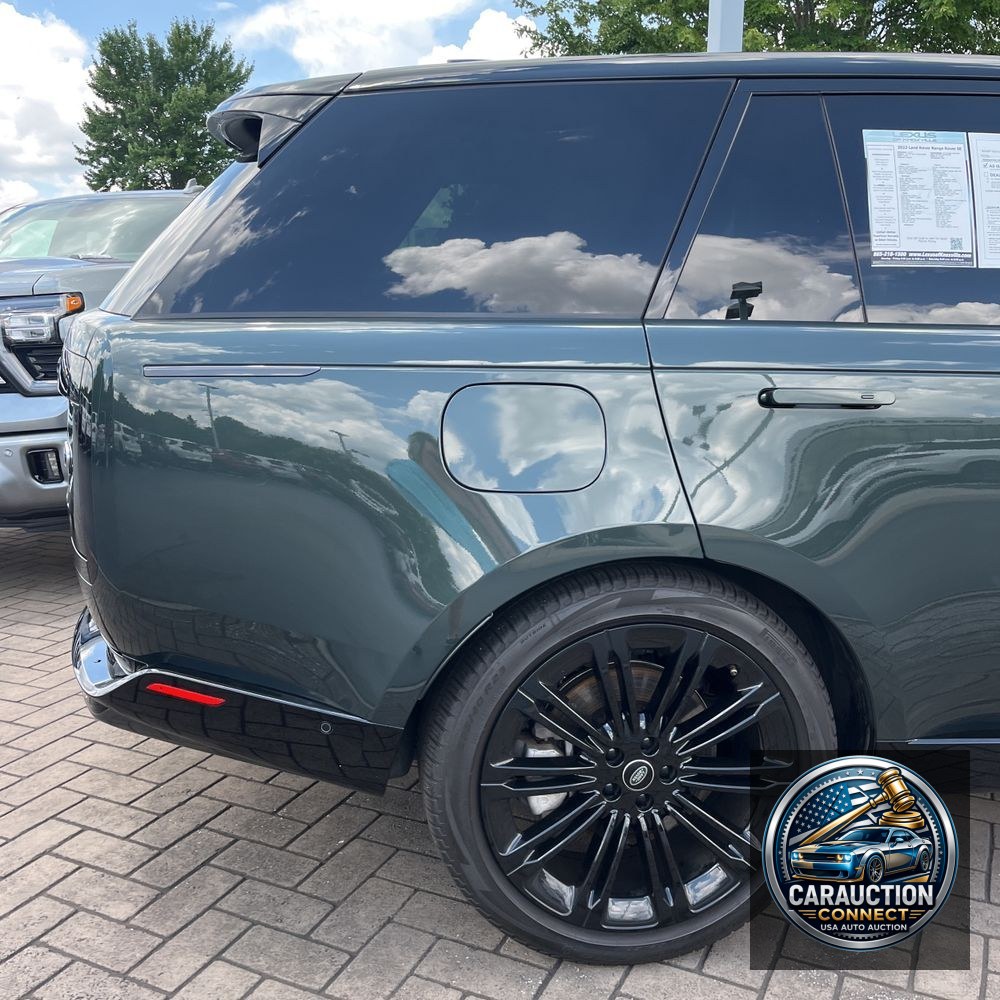 2023 Land Rover Range Rover P530 SE
