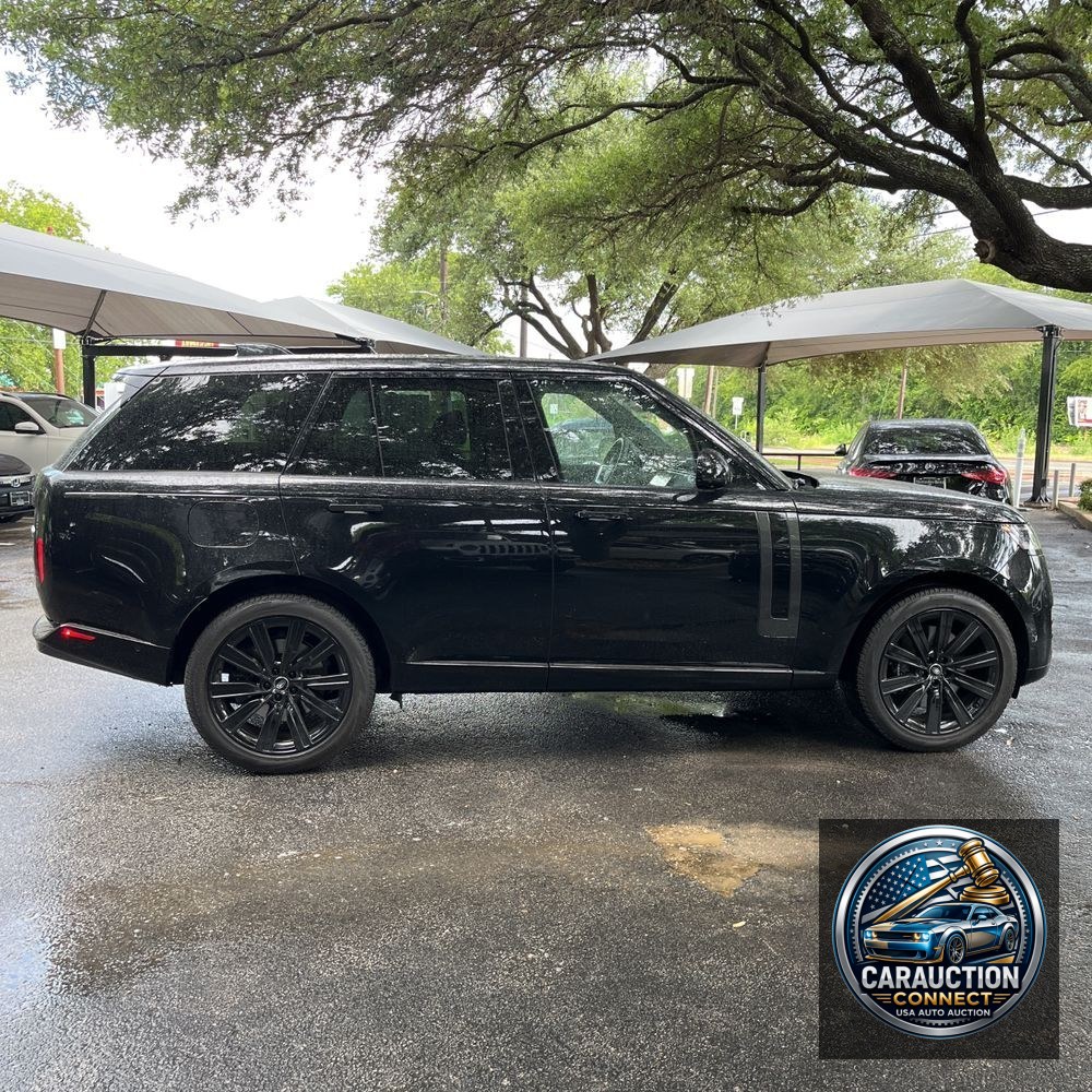 2023 Land Rover Range Rover P530 SE