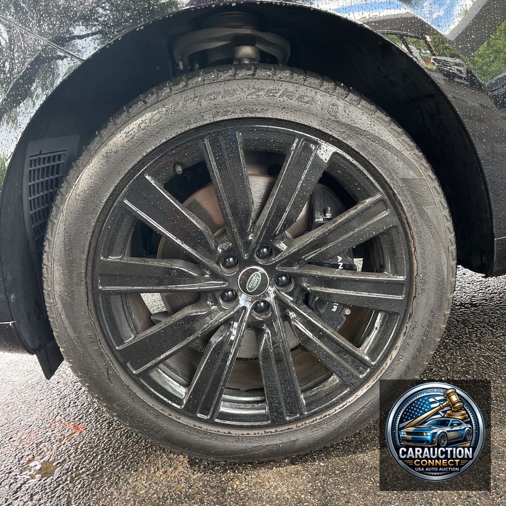 2023 Land Rover Range Rover P530 SE