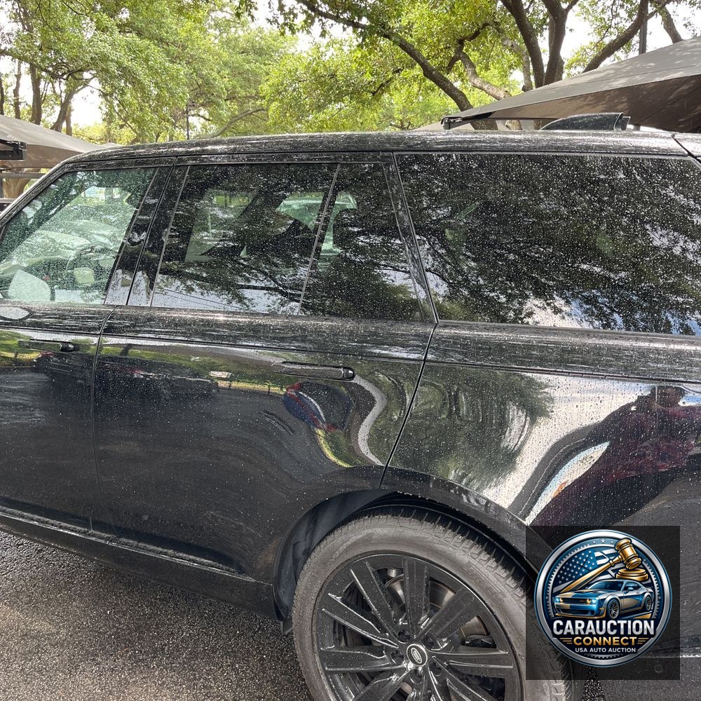 2023 Land Rover Range Rover P530 SE