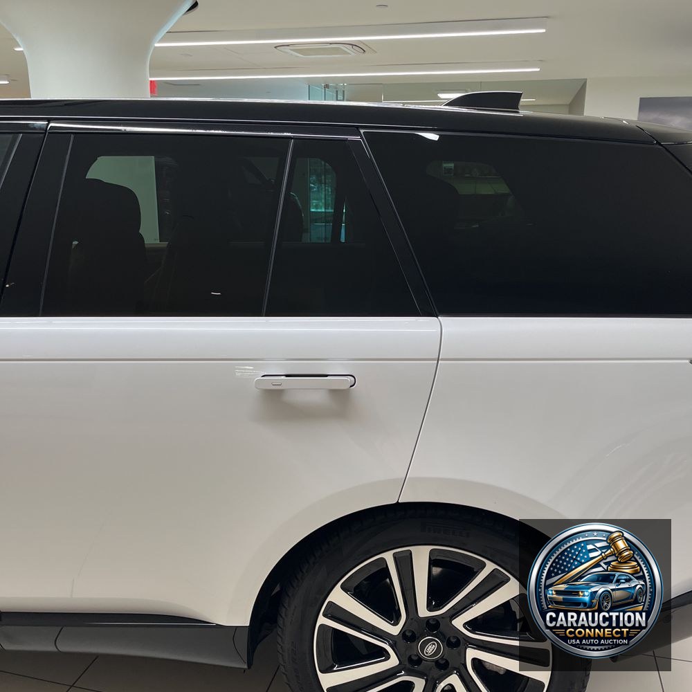 2023 Land Rover Range Rover P530 SE