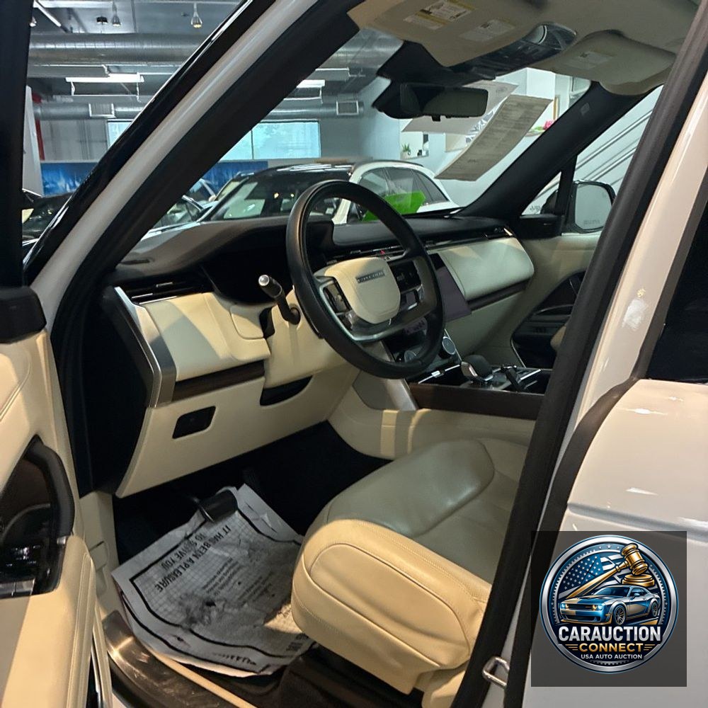 2023 Land Rover Range Rover P530 SE